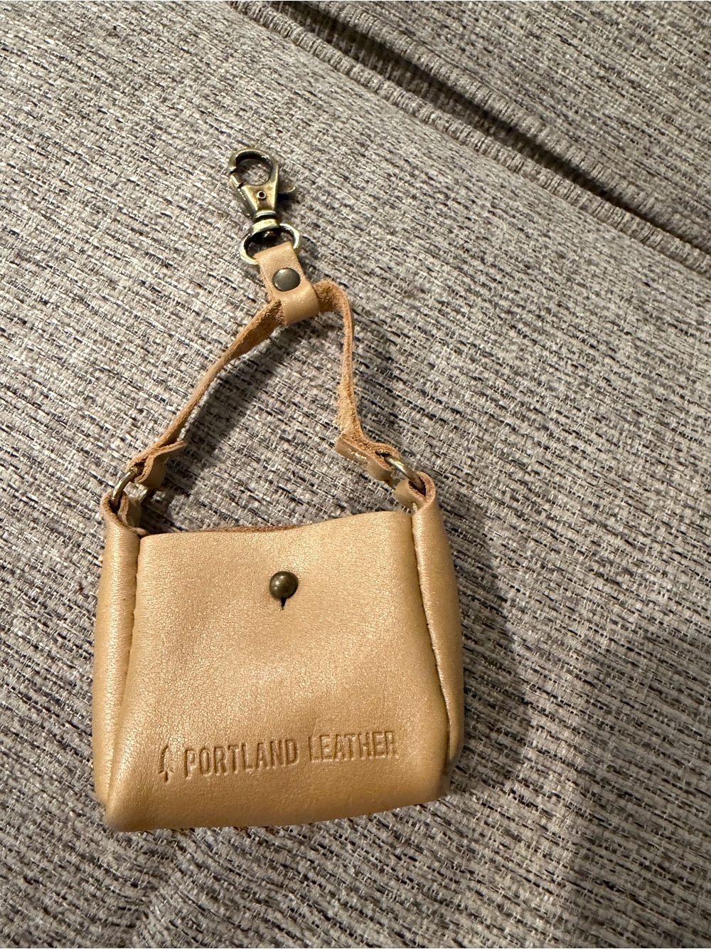 Portland Leather Teeny Tiny Triangle Keychain Champagne Leather Charm NWOT